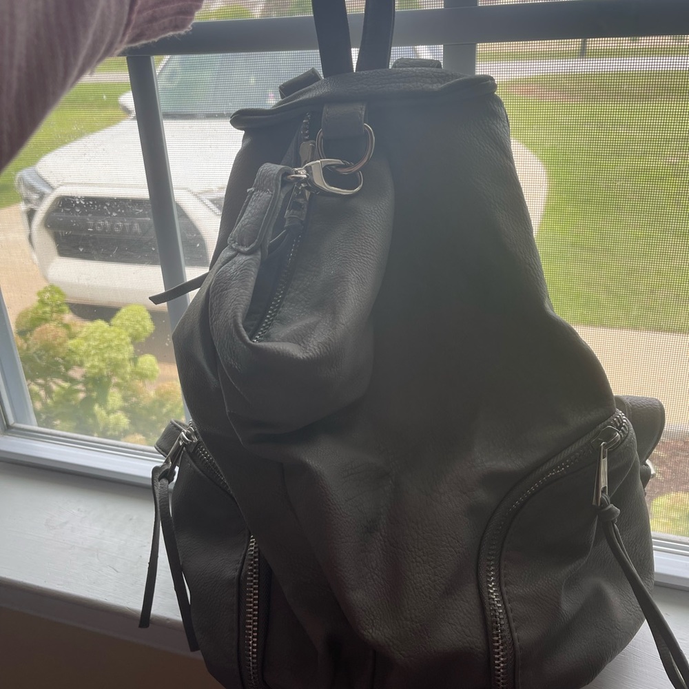 Grey back pack
